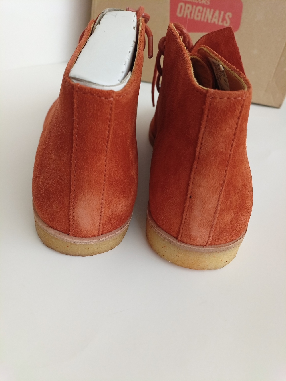 Clarks Original Phenia Desert Orange Suede Lace-Up Desert Boots Womens Size 7.5M - Picture 13 of 16